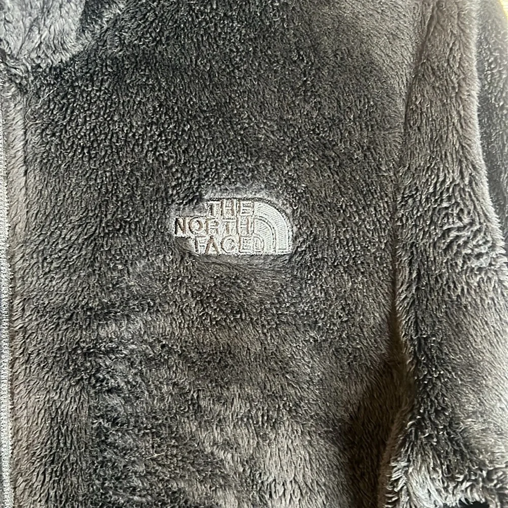 The North face women’s‎ full zip Sherpa jacket - Picture 2 of 8